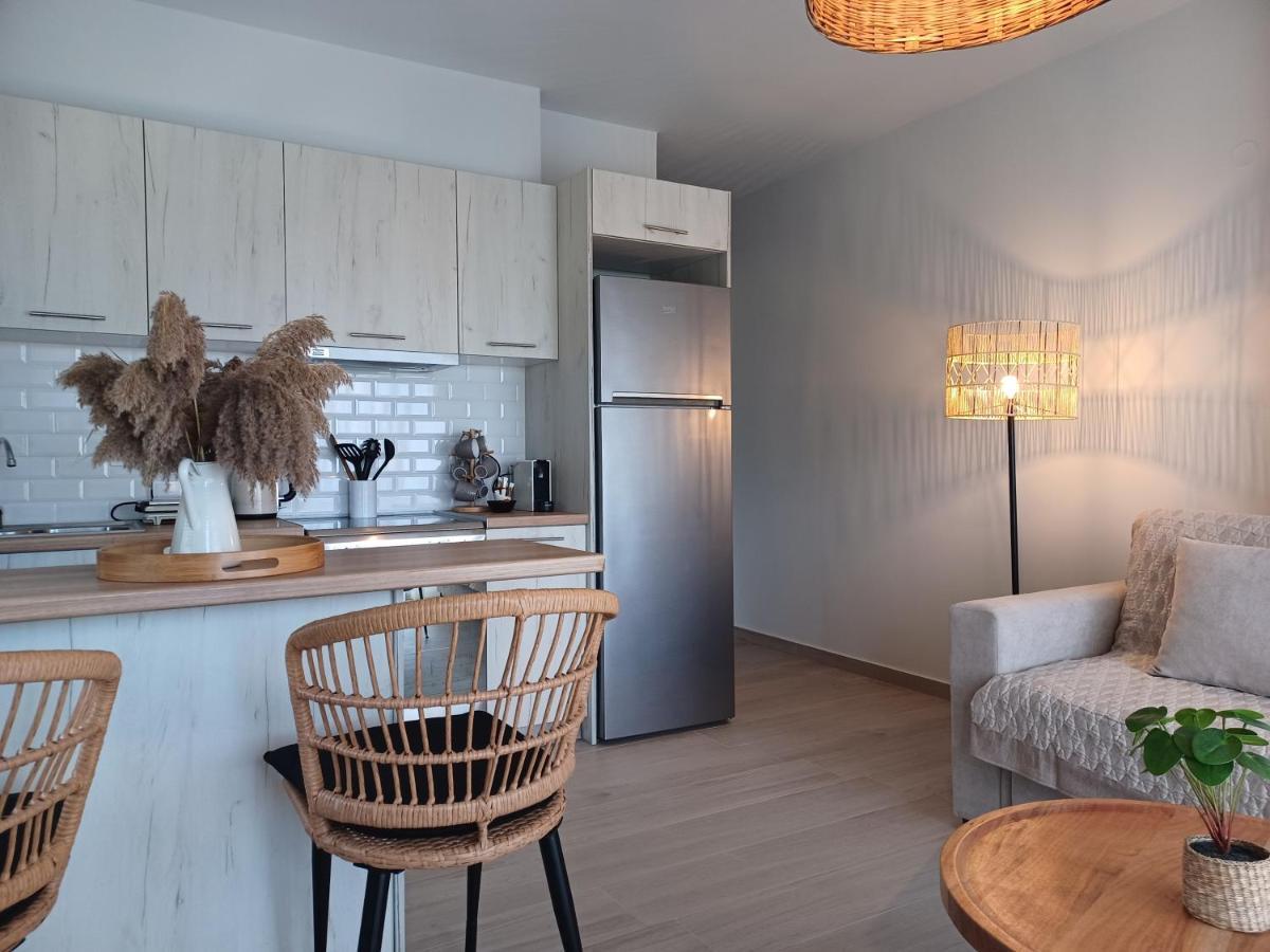 Amelia Luxury Suite Nikiána Kültér fotó